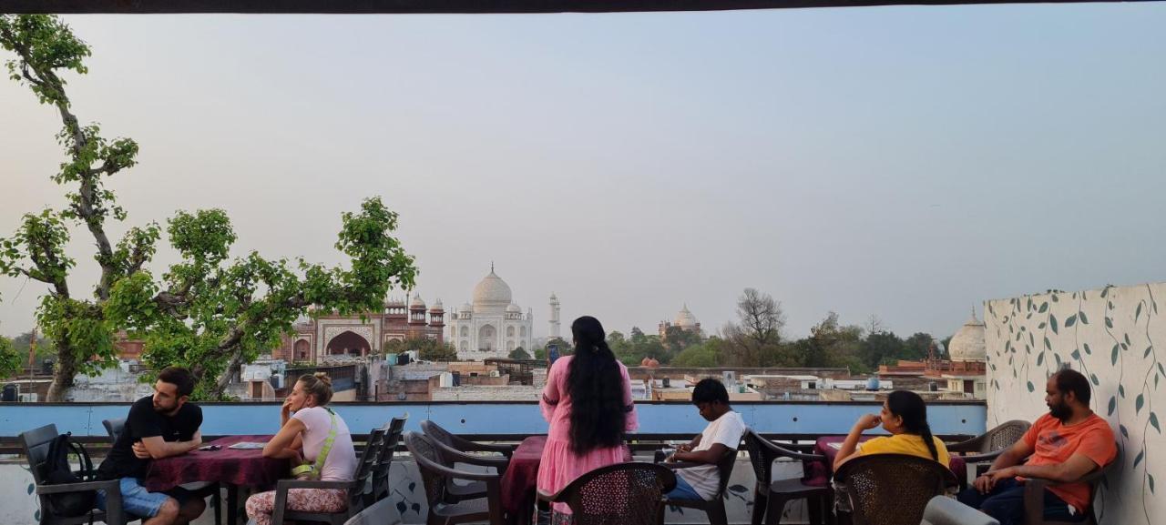 Hotel Kamal Nearest To Taj Mahal Agra Kültér fotó